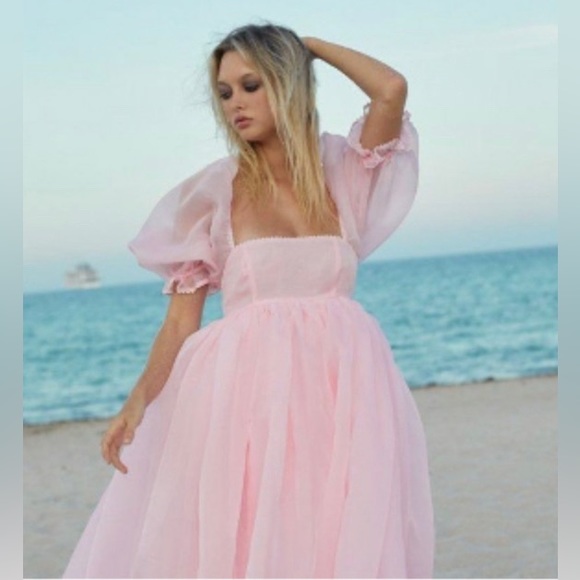 Selkie Angel Delight puff gown, size small with tags - Picture 8 of 9